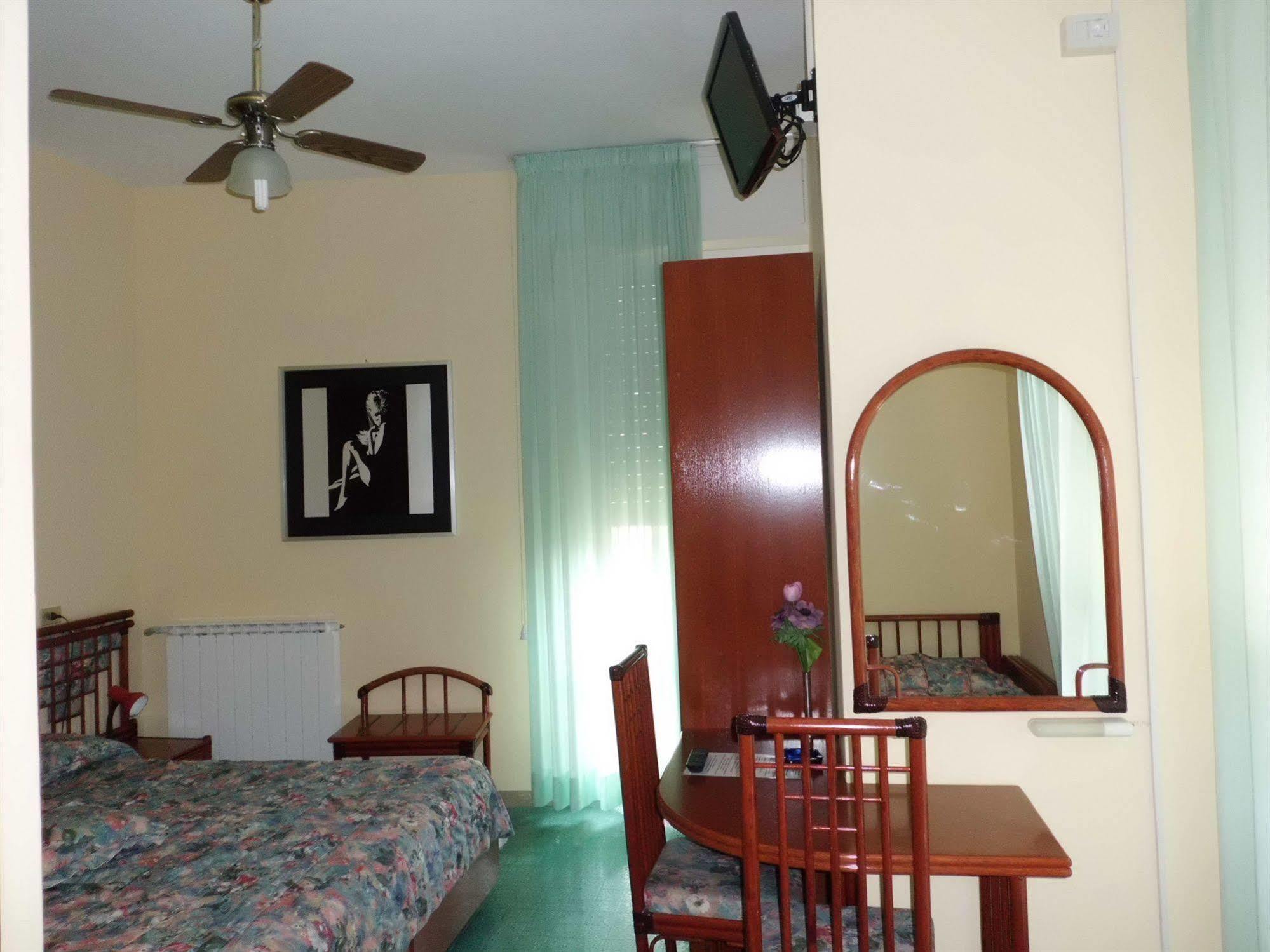 Hotel 5 Terre Monterosso al Mare Exteriér fotografie